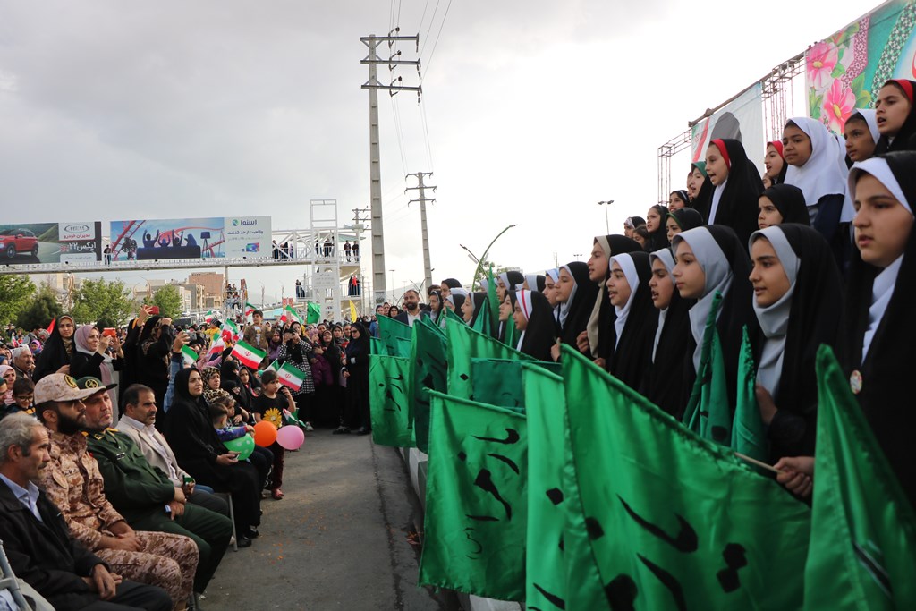 همايش دختران ايران در شهرستان اروميه برگزار شد