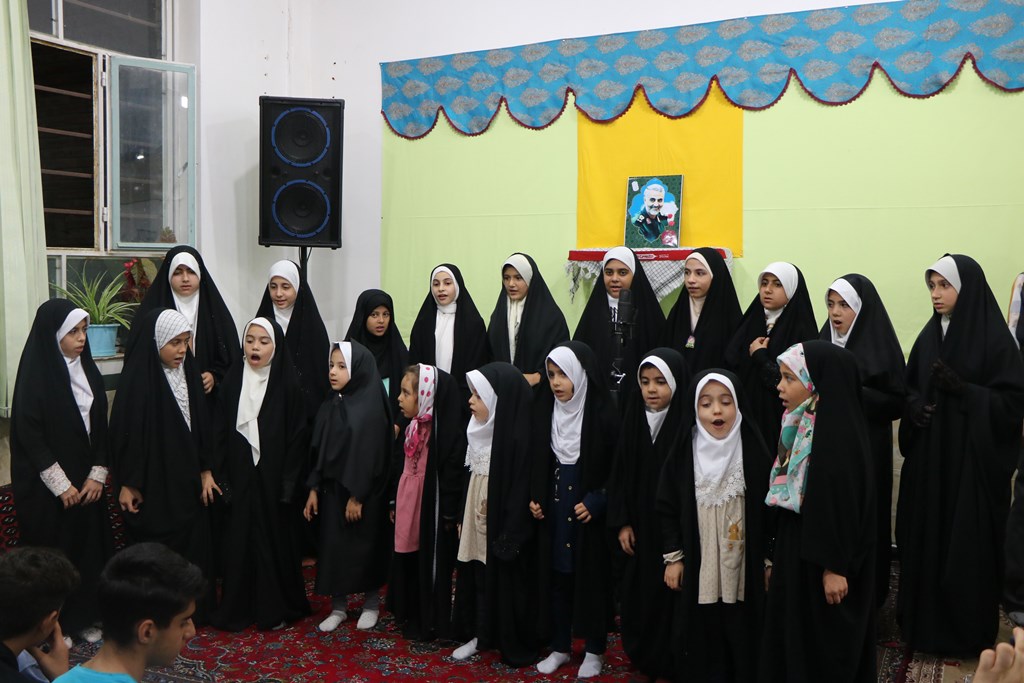 آئين افتتاحيه غني سازي اوقات فراغت شهرستان تکاب با کار تشکيلاتي بچه هاي مسجد برگزار شد.