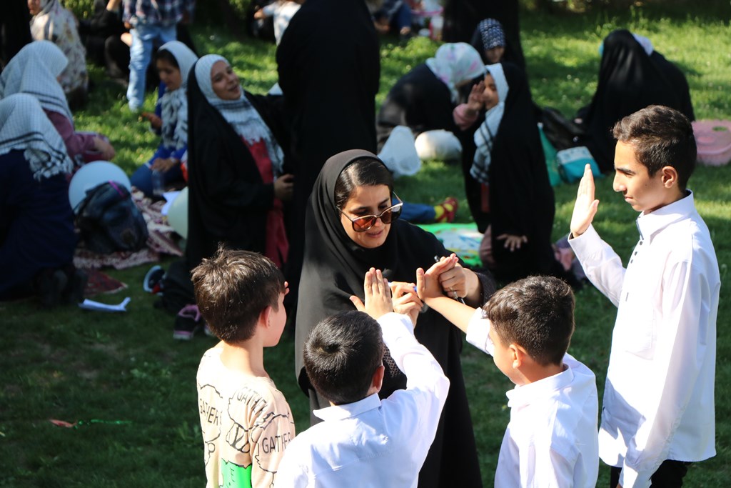 آيين افتتاحيه برنامه هاي غني سازي اوقات فراغت کانونهاي فرهنگي هنري مساجد استان آذربايجان غربي