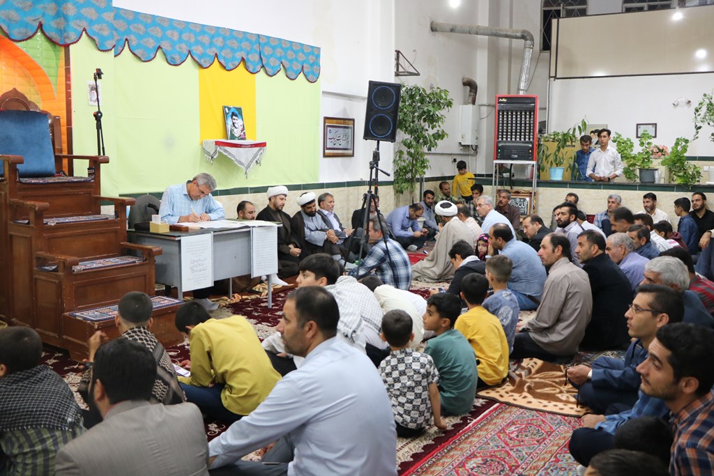 آئين افتتاحيه غني سازي اوقات فراغت شهرستان تکاب با کار تشکيلاتي بچه هاي مسجد برگزار شد.