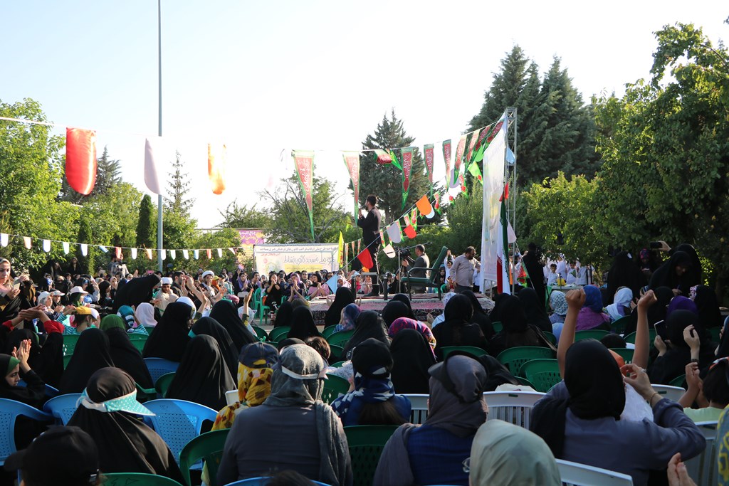 آيين افتتاحيه برنامه هاي غني سازي اوقات فراغت کانونهاي فرهنگي هنري مساجد استان آذربايجان غربي